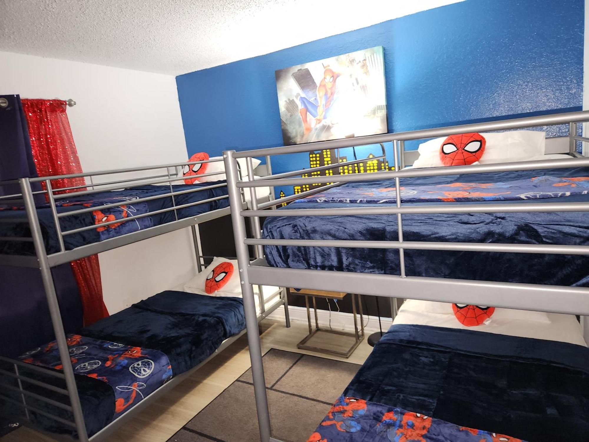 Centauri Vacation Rentals Beautiful 2-Bedroom Condo, Near All Orlando Attractions, Free Parking & Wi-Fi, King Bed 외부 사진